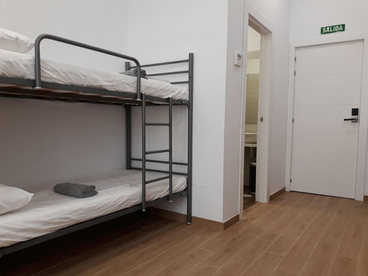 Hub Hostel Севилья Экстерьер фото