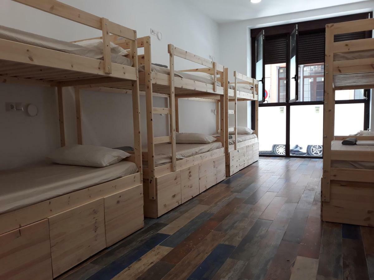 Hub Hostel Севилья Экстерьер фото